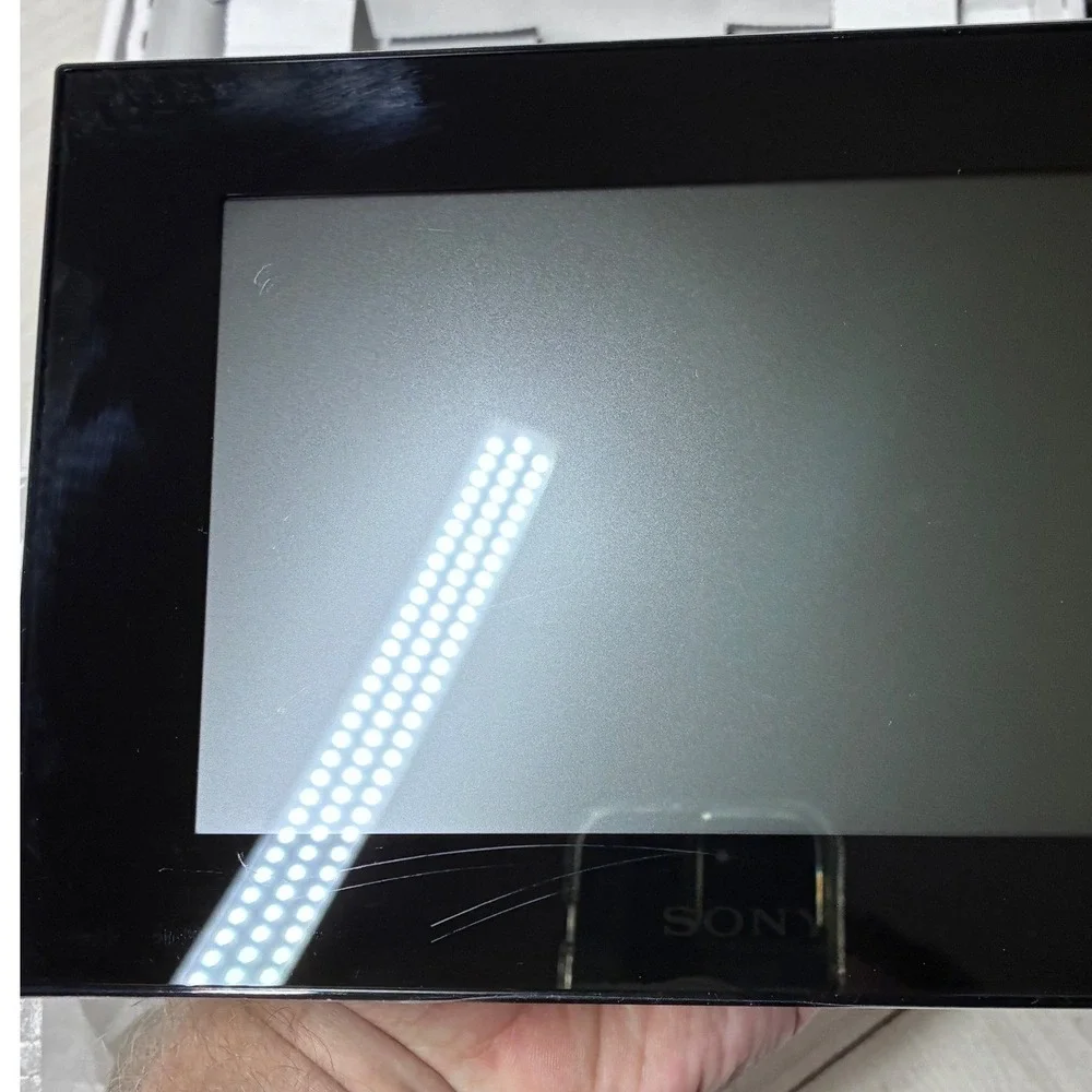 Sony S-Frame Digital Photo Frame Black Screen Remote AC Power Adapter Boxed Set